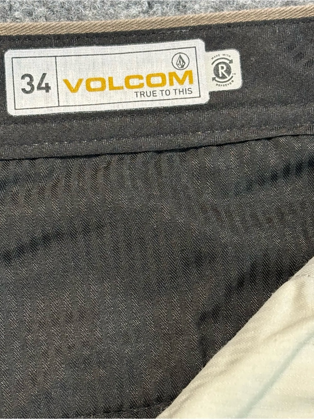 Volcom Frickin Modern Stretch Chino Pants Mens 34 Brown Khaki Skate Repreve - Picture 11 of 16
